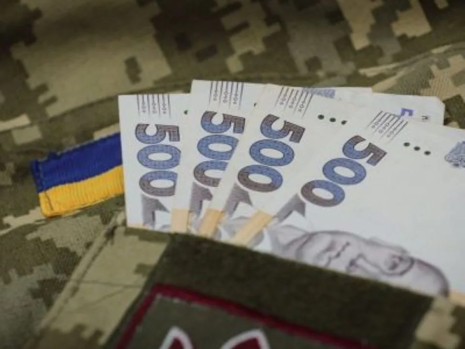 Масштабувати і наростити виробництво зброї 